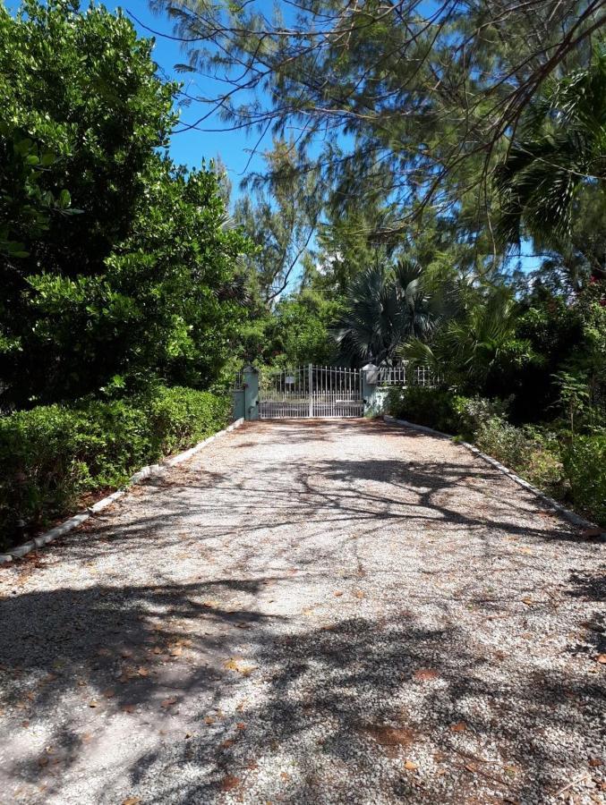 Private And Peaceful Cottage At The Beach Nassau Exteriör bild