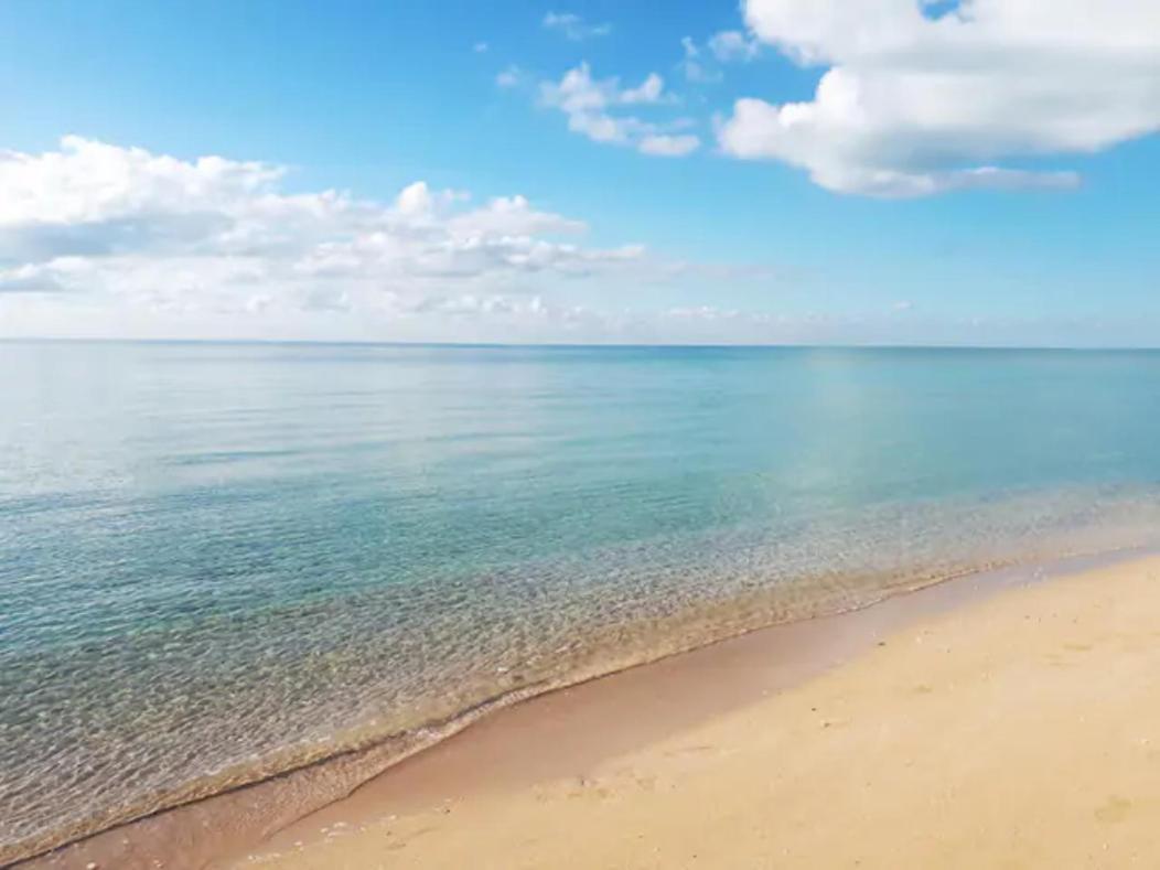 Private And Peaceful Cottage At The Beach Nassau Exteriör bild